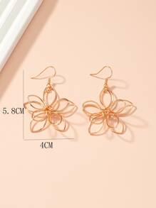 Hollow Out Flower Drop Earrings - Rose Gold - View 3