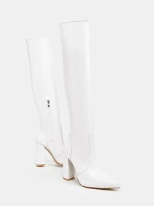 CUCCOO SZL Botas blancas clásicas para mujeres con puntera afilada, tacón grueso y diseño slip-on que llega por encima de la rodilla, para usar en verano, graduación, baile de graduación, vacaciones, rebajas de verano, regreso a la escuela, estudiantes universitarias, fiestas, chic y elegante, Halloween, Navidad y Año Nuevo - Blanco - Ver 4