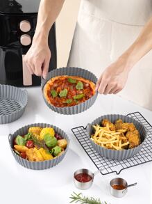 SHEIN Basic living 1pc 1.5L Practical Handle Silicone Air Fryer Basket, Solid Color Reusable Dishwasher Friendly Air Fryer Liner, Replacement Of Air Fryer Liner Liners Air Fryer Kitchen Air Fryer Liners Air Fryer Paper Airfryer Air Frier - Grey - View 3