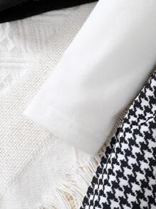 Đứa bé gái In Houndstooth Áo khoác & Đầm - Đen và trắng - Xem 5