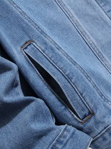 Manfinity Hypemode Loose Fit Men's Denim Jacket With Flap Pockets, Without Hood - Light Wash - View 8