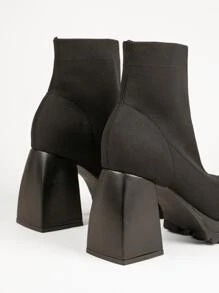 方頭粗跟時尚靴子 - 黑色 - 查看 3