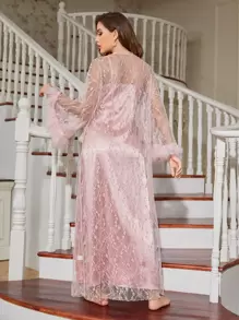 毛绒装饰蕾丝睡袍和缎面吊带睡裙睡衣套装，秋季服装 - 藕粉色 - 查看 2