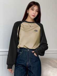 DAZY Letter Patched Colorblock Raglan Sleeve Tee - Mocha Brown - View 3