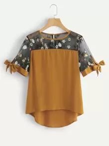 SHEIN LUNE Blusa con diseño de cordón con malla en contraste con bordado floral-grande - Mostaza Amarilla - Ver 1