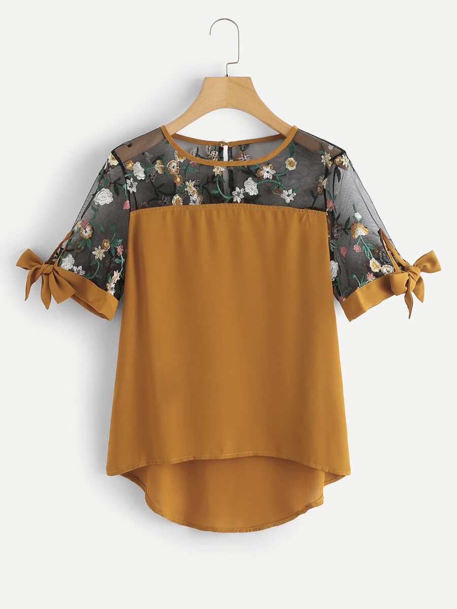 SHEIN LUNE Blusa con diseño de cordón con malla en contraste con bordado floral-grande - Mostaza Amarilla - Ver 1