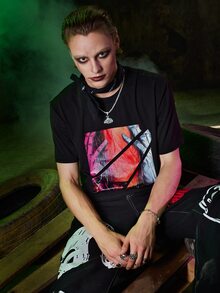 ROMWE MEN Harley Quinn | ROMWE Guys Graphic Print Tee - Black - View 2