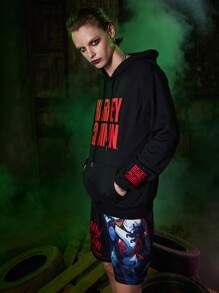 ROMWE MEN Harley Quinn | ROMWE Guys Slogan & Figure Print Kangaroo Pocket Drawstring Hoodie - Black - View 4