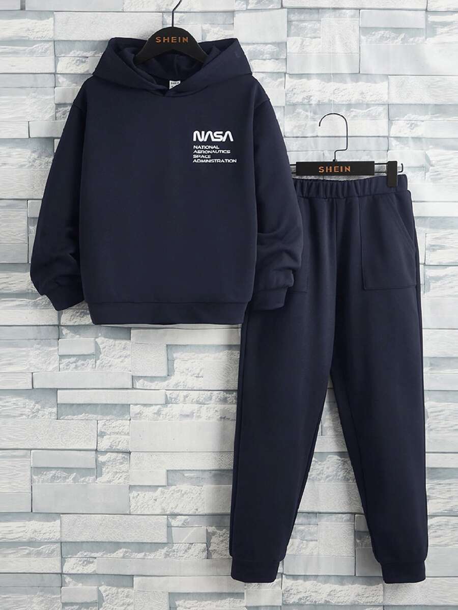 SHEIN Cậu bé Tween Đồ họa Khẩu hiệu Áo Hoodie & Quần thể thao - Màu xanh hải quân - Xem 1