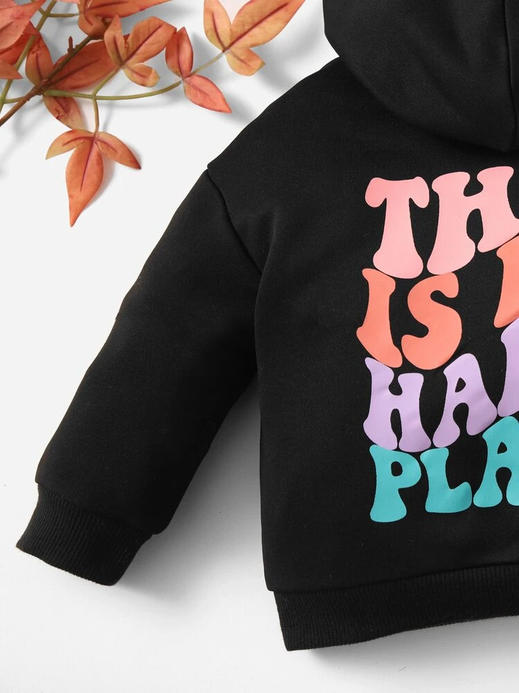 SHEIN Baby Girl Kangaroo Pocket Slogan Graphic Sweatshirt - Black - View 6