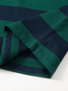 男大童休閒舒服長袖條紋圖案T恤