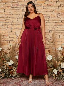 SHEIN Belle 勃艮第红色加褶饰缎带伴娘礼服