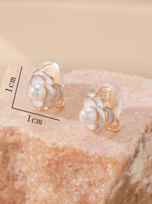 Faux Pearl Decor Flower Design Clip On Earrings - White - View 4