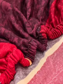 1pc Red Geometric Pattern Stretch Dining Chair Cover, Anti-Cat/Dog Scratch, Dust-Proof, Non-Slip Chair Protector Slipcover, Printed Floral Chair Cover Suitable For Home Decor, Hotel, Restaurant And Party - Multicolor - View 6