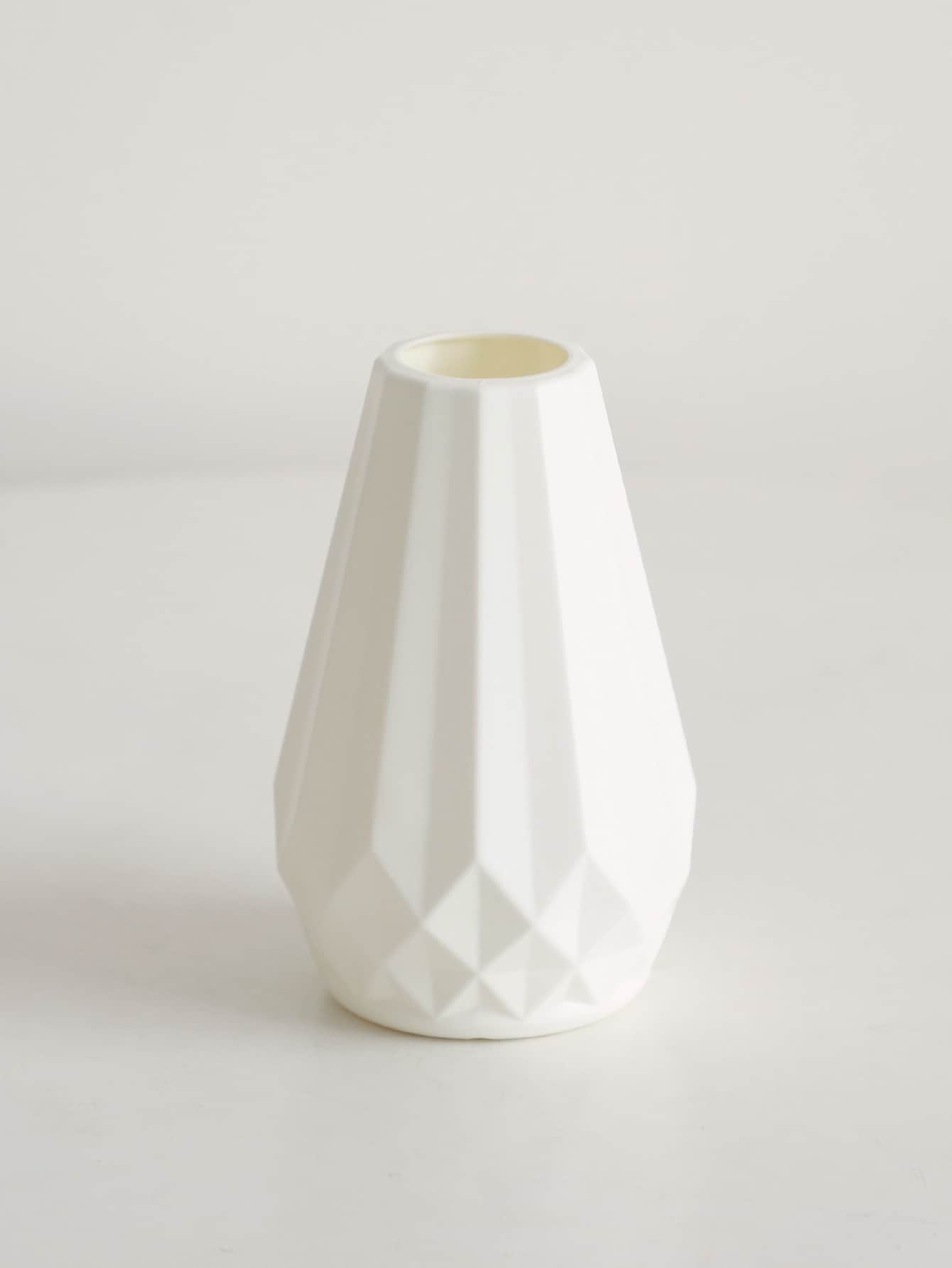 1pc Asymmetrical Shape Plastic Vase, Cream-Colored Faux Ceramic Reeds Vase, 3.9in*5.9in,Home Decor,Flower Vase,Centerpiece,Table Decor Room Decor Glass Vase - White - View 1