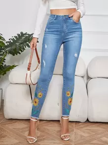 EMERY ROSE Jeans ajustados con bordado floral desgarro bajo crudo - Azul lavado medio - Ver 1