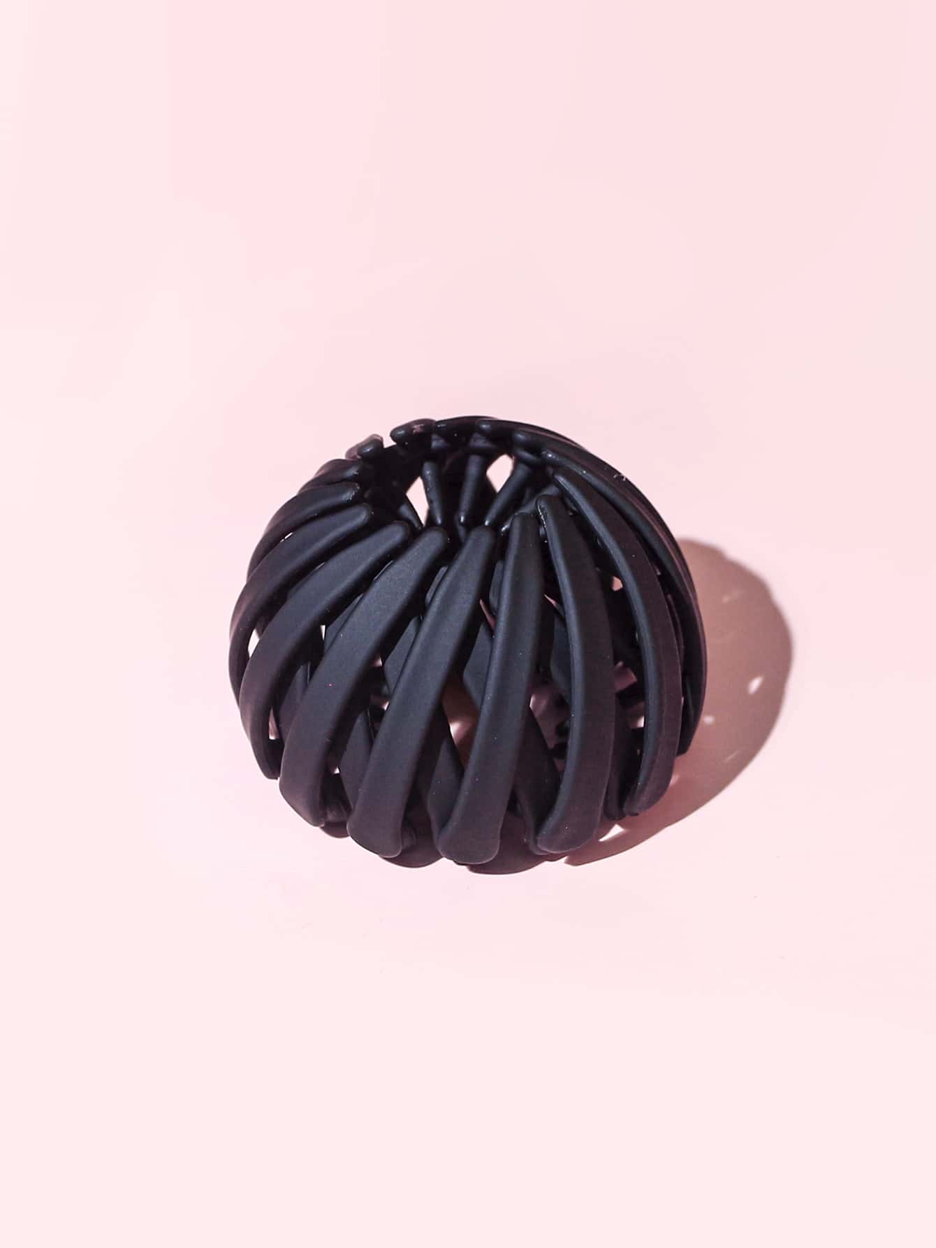 1pc Bird's Nest Design Hair Clutcher - Black - View 1