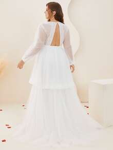 Plus Plunge Neck Cut Out Back Layered Hem Mesh Wedding Dress - White - View 2