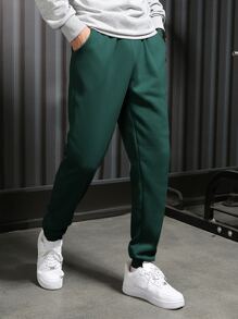 Manfinity Hypemode Men Solid Slant Pocket Joggers - Dark Green - View 6