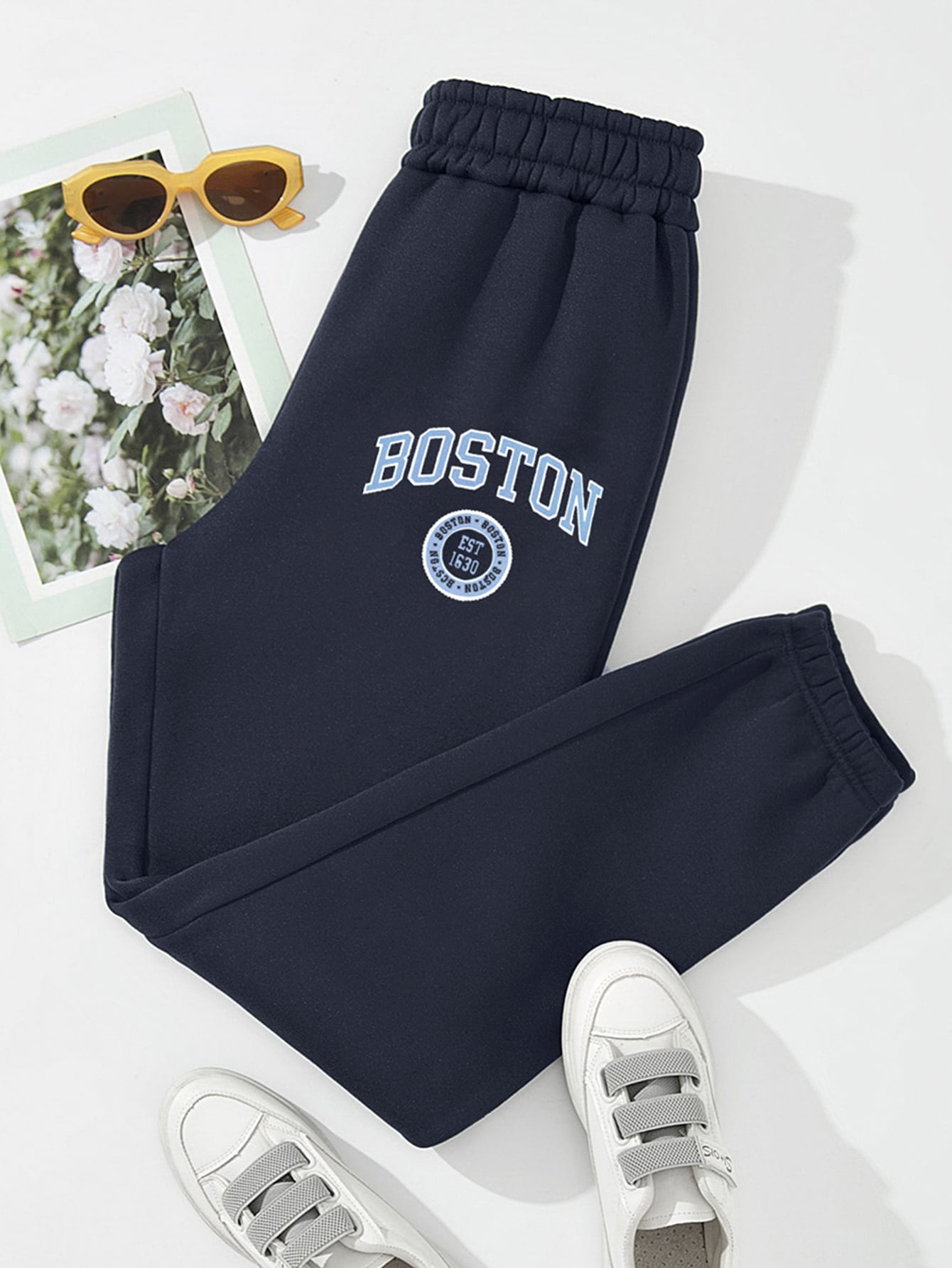 SHEIN EZwear Letter Graphic Thermal Lined Joggers SHEIN UK