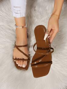 女士露趾交叉绑带凉鞋，优雅纯色户外平底凉鞋，沙滩装，夏季装扮 - 棕色 - 查看 1