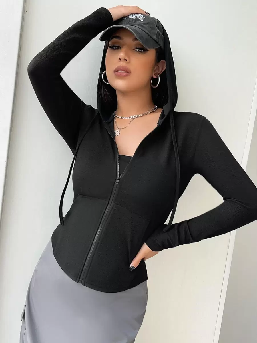 Muchica 拉鏈開襟弧形下擺連帽夾克 - 黑色 - 查看 1