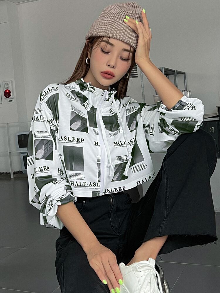 Slogan Graphic Drop Shoulder Crop Jacket & Tube Top