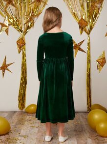 SHEIN Girls Pearls Beaded Square Neck Velvet Dress - Dark Green - View 2