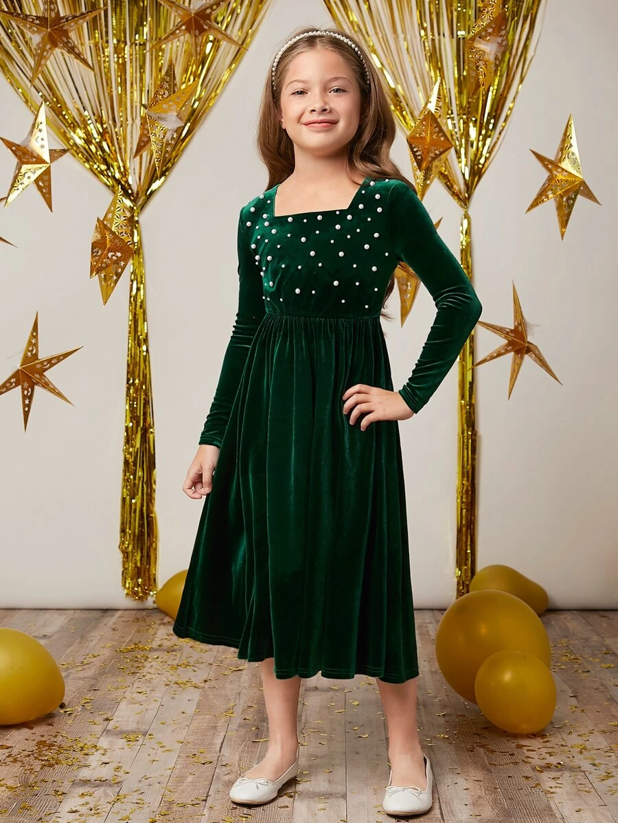 SHEIN Girls Pearls Beaded Square Neck Velvet Dress - Dark Green - View 1