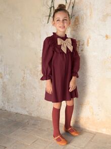 SHEIN LMoss Kids LMoss Young Girl 1pc Bow Front Ruffle Trim Smock Dress - Maroon - View 7