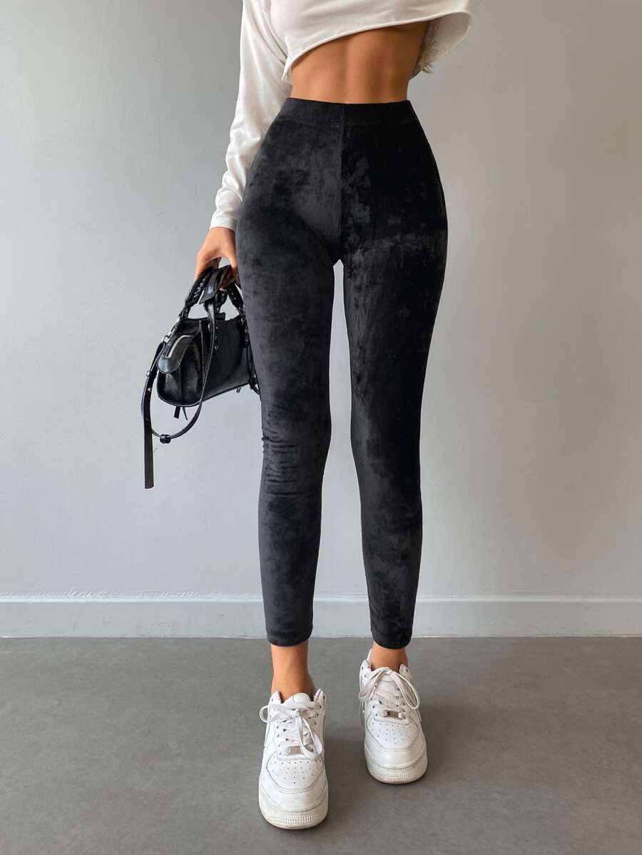 RueChic Solid High Waist Leggings - Black - View 1