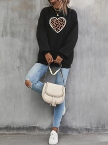 SHEIN LUNE Pullover con estampado de leopardo y corazón de hombros caídos