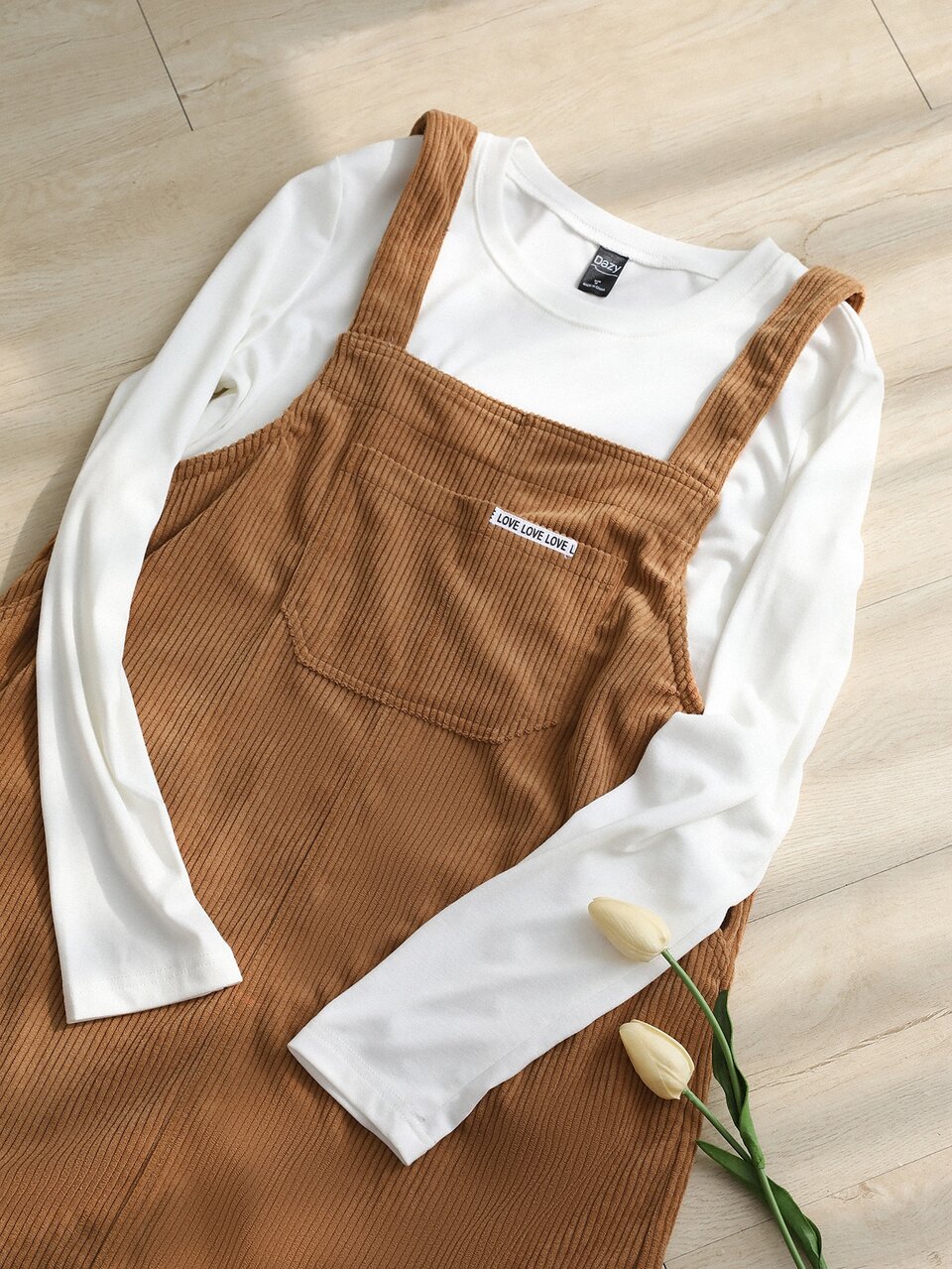 Letter Patched Detail Slit Back Corduroy Overall Dress Without Pullover