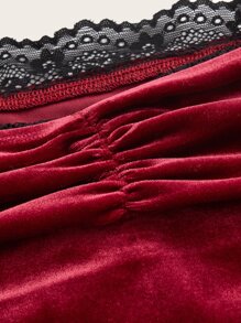 ROMWE PUNK Áo nữ Bất đối xứng Tương phản ren Cao thấp Nếp gấp Phần Ngực Khối Màu Hấp dẫn - Màu Đỏ Sâu - Xem 4