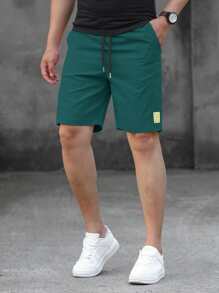 Manfinity Homme Loose Fit Men's Letter Patch Drawstring Waist Shorts - Dark Green - View 1