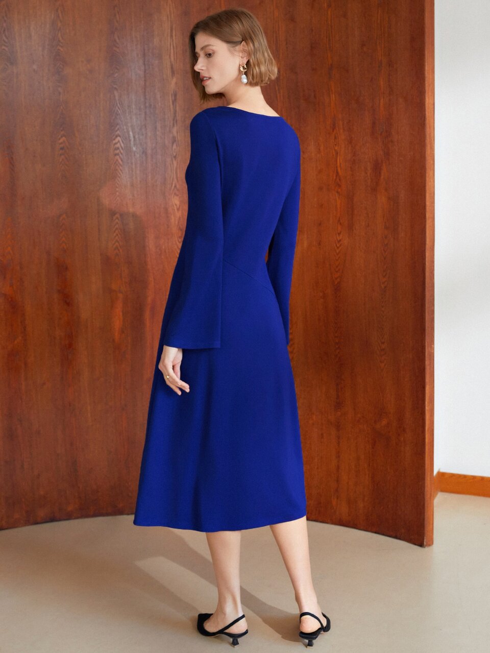 SPLIT SPLIT DRESS WITHOUT BELT
