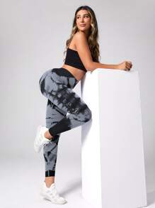 Easithlete 紮染瑜伽打底褲無縫高彈力緊縮褶皺臀部緊身打底褲 - 灰色 - 查看 5