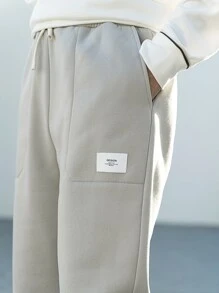 Manfinity Hypemode 男士補丁細節腰部抽繩衛褲 - 淺灰色 - 查看 7