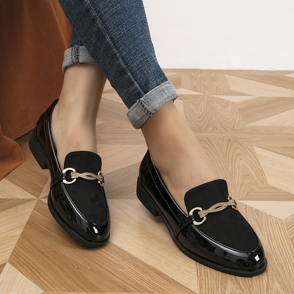 Mocasines con decoración de hebilla de caballo, zapatillas casuales de primavera y otoño para mujer con empalme, resistentes a la hebilla, de punter