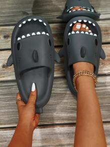 chanclas de tiburon shein