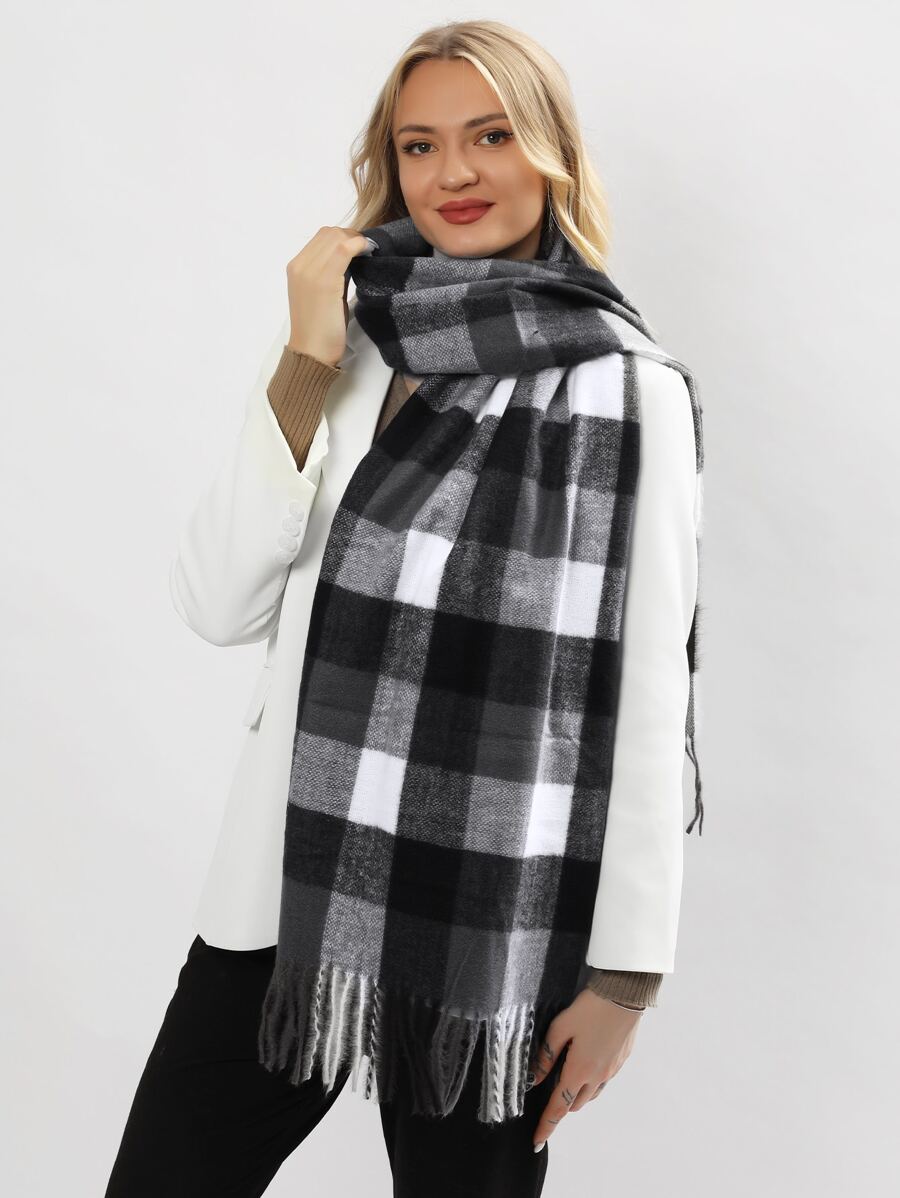 1 chiếc khăn tua rua kẻ caro, khăn choàng thời trang dày và ấm áp cho kỳ nghỉ và mặc hàng ngày mùa đông thu - Đen và trắng - Xem 1