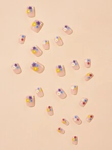 提升你風格帶24入組短方形印花假指甲和1入組指甲銼和1張膠帶 - 彩色 - 查看 3