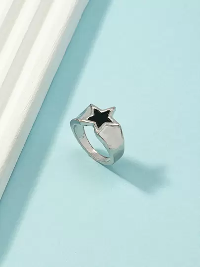 Star Decor Ring