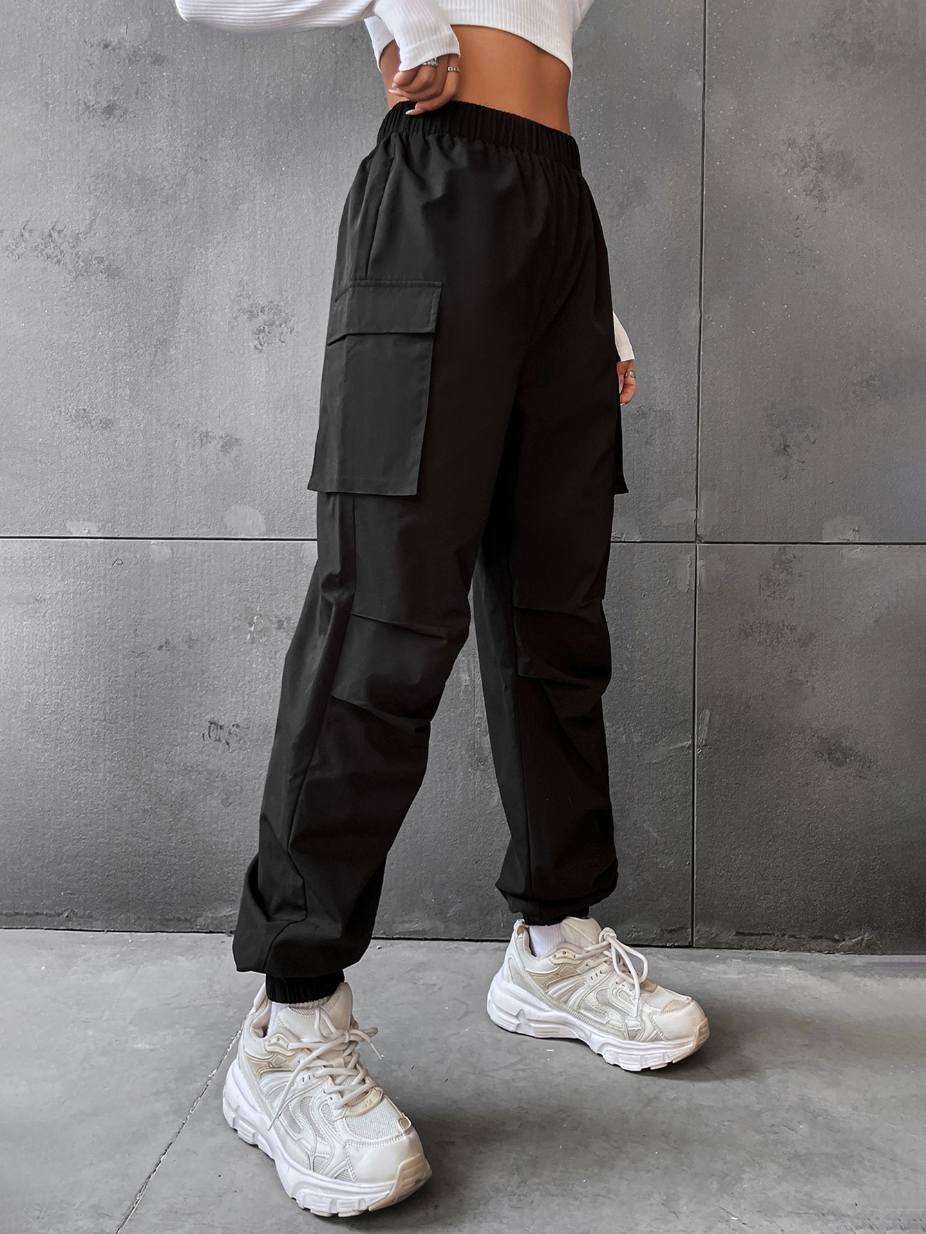 SHEIN Coolane Flap Pocket Side Cargo Trousers sw2208264002978784