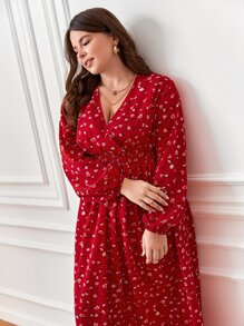 SHEIN Frenchy 大碼碎花燈籠袖連衣裙 - 紅色 - 查看 2