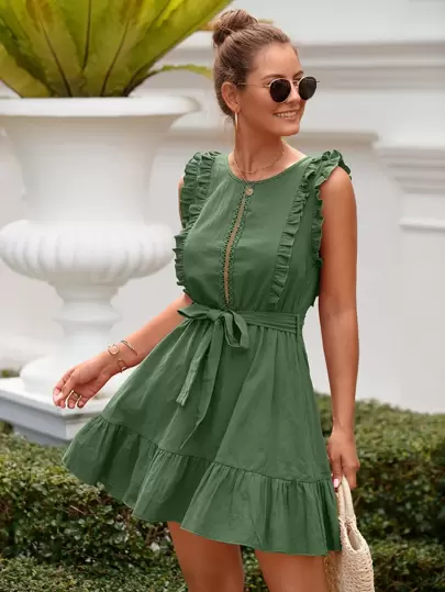 Breezaya 凸花蕾絲細節荷葉邊繫腰帶連衣裙