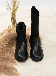 女童時尚保暖襪子和靴子