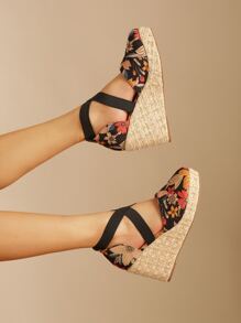 Faux Suede Floral Pattern Ankle Strap Wedge Court Shoes - Multicolor - View 4