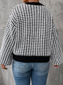 Celure áo hở cổ kích thước lớn Nút phía trước răng cưa Giải trí - Đen và trắng - Xem 2