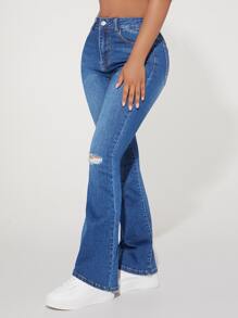 SHEIN PETITE 破洞靴型牛仔褲 - 中等水洗藍 - 查看 4